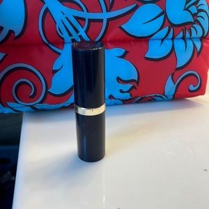 Estée Lauder Pure Envy Rebellious Rose lipstick